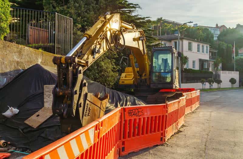 Barriers around every open trench